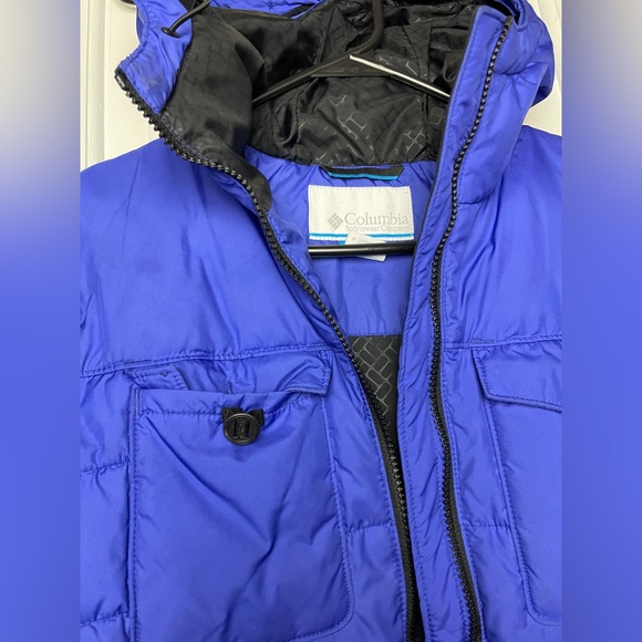 COLUMBIA Winter Jacket in sky blue with hoodie - Picture 4 of 8